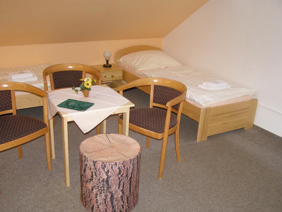 Hotel Garni Belveder Hrensko Exterior photo